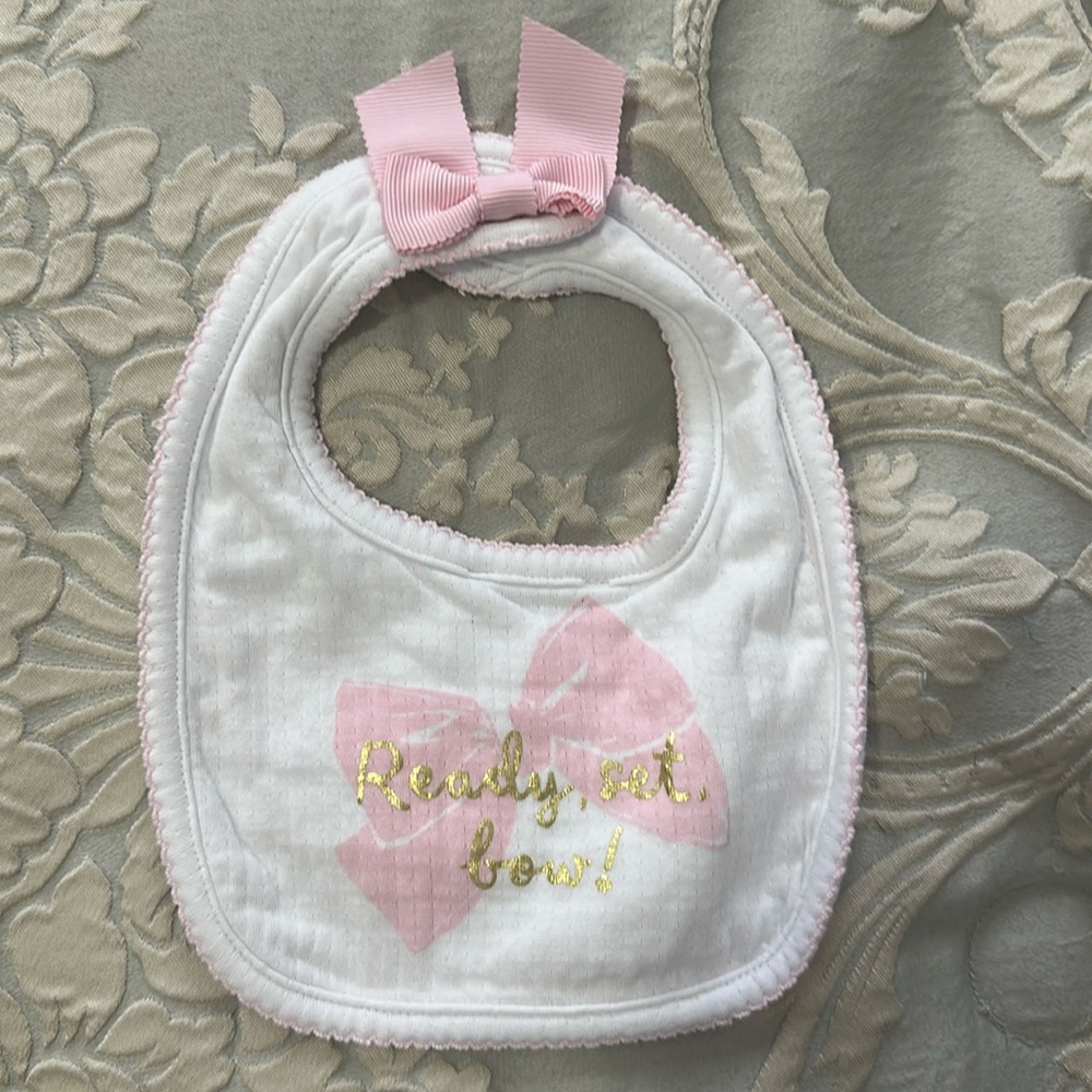 Kate Spade “Ready, set, bow!” Baby bib